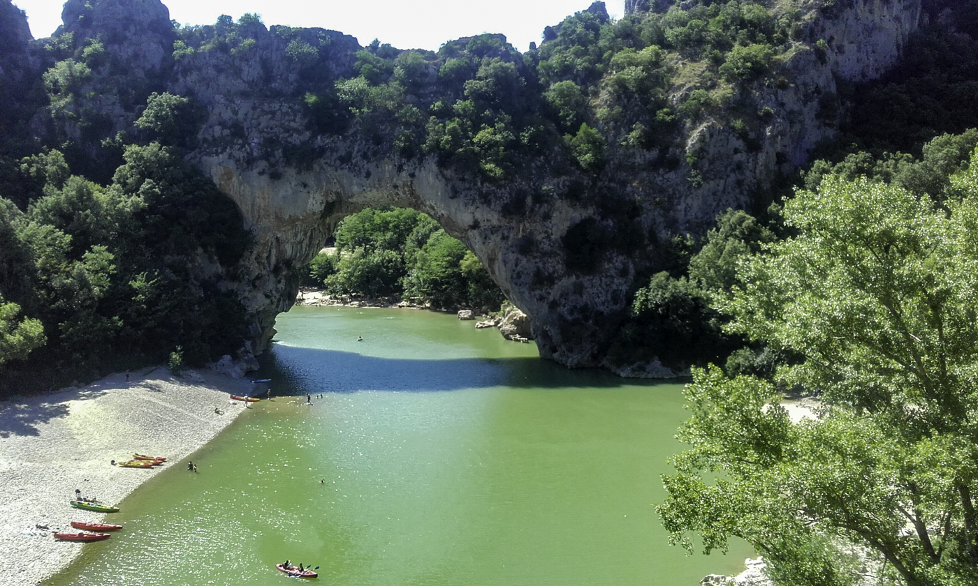Arche de Valon Pont D'arc